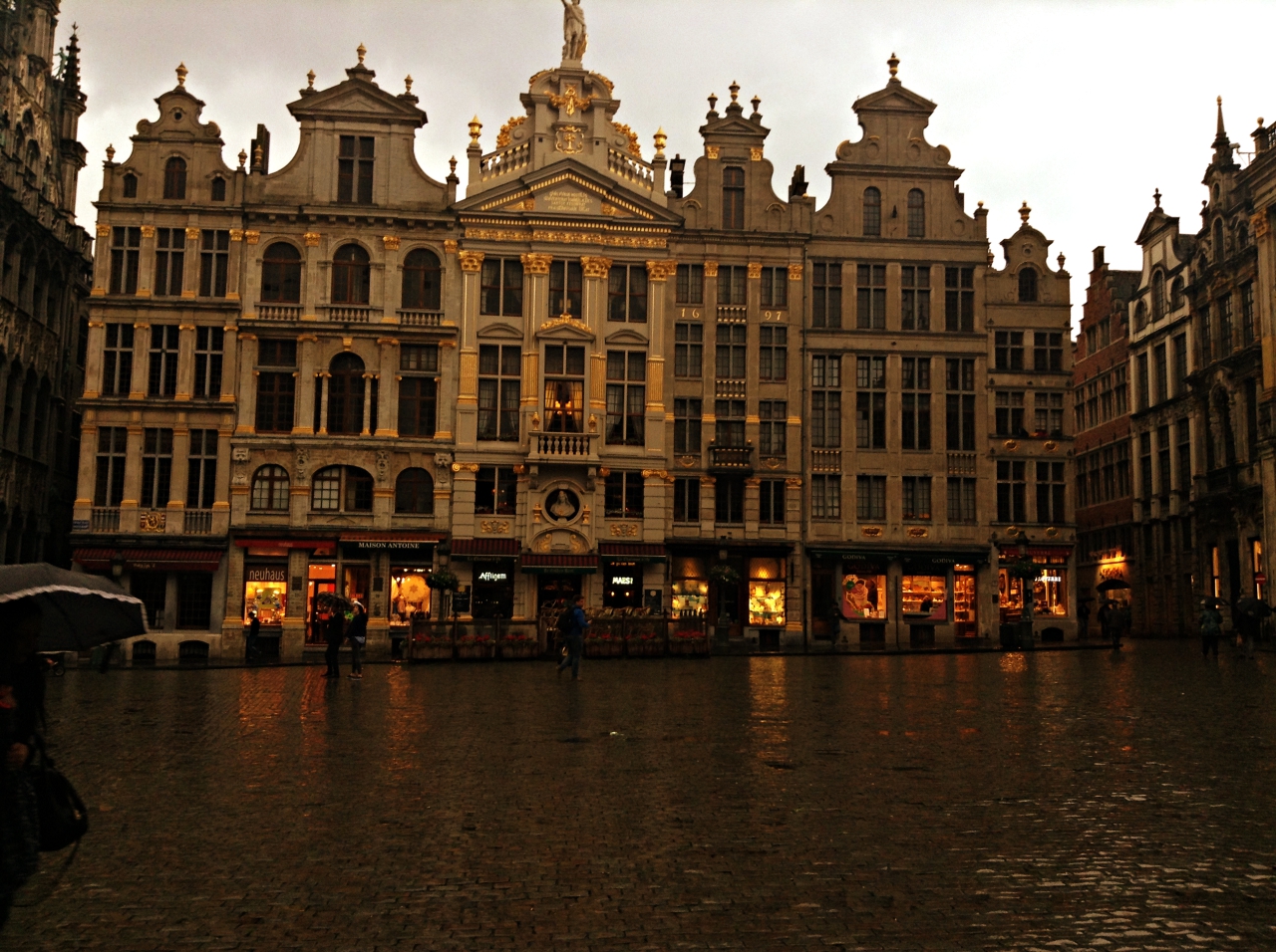 Visit La Grand Place in Brussels