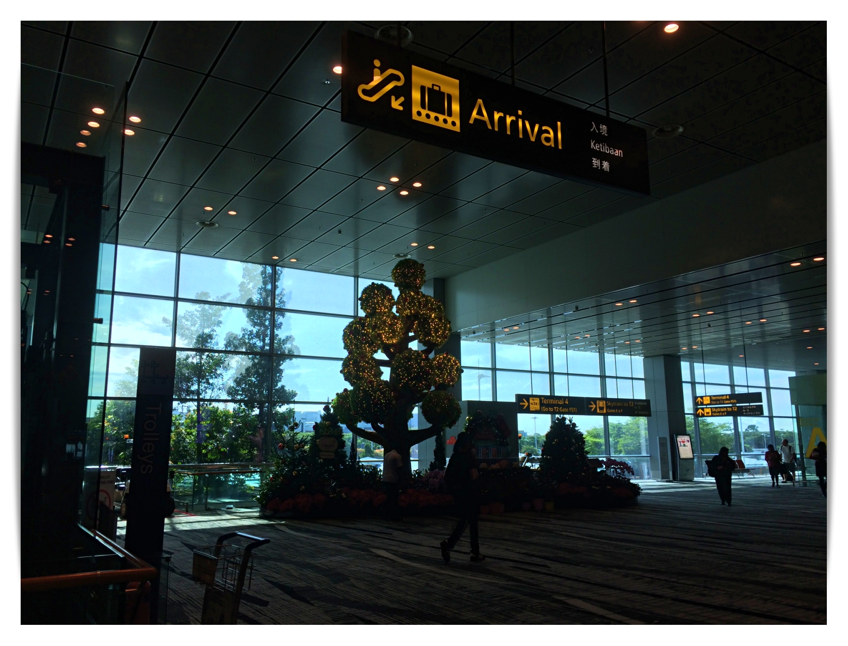 Changi International Airport: My First Visit