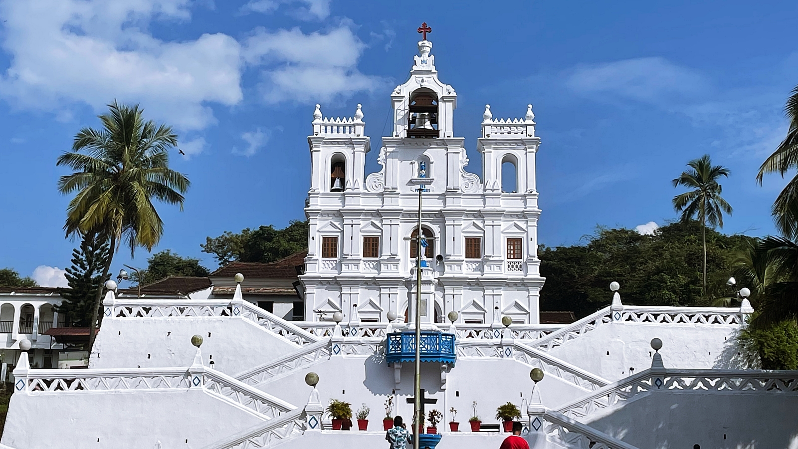 These Must-Visit Ancient Churches in Goa Will Charm You