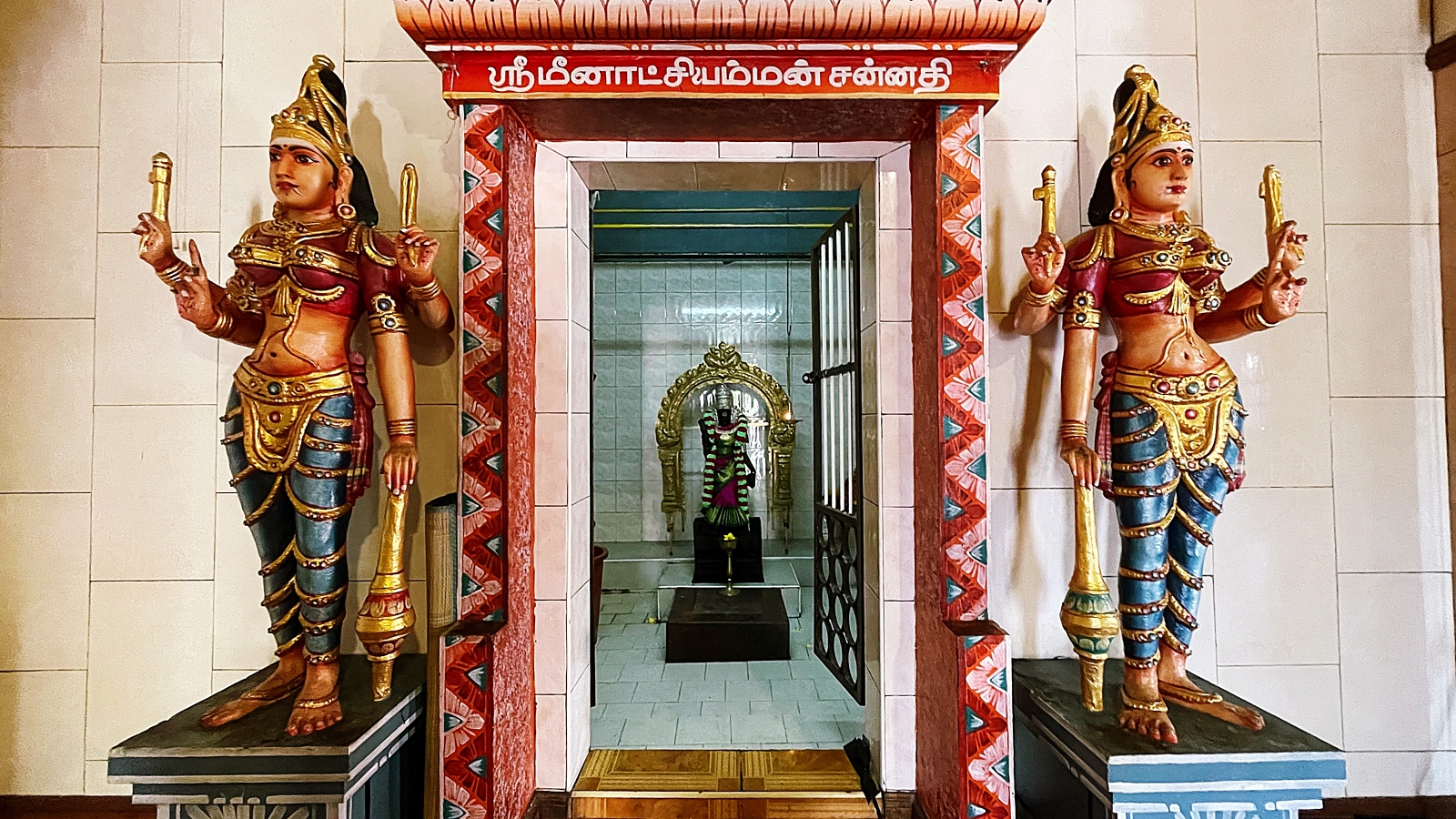 Sockalingum Meenatchee Ammen Kovil Shrine