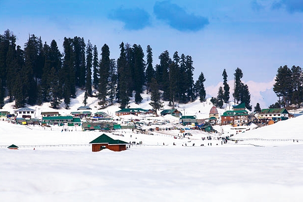 Kashmir: An Idyllic Wonderland With Incredible Sights