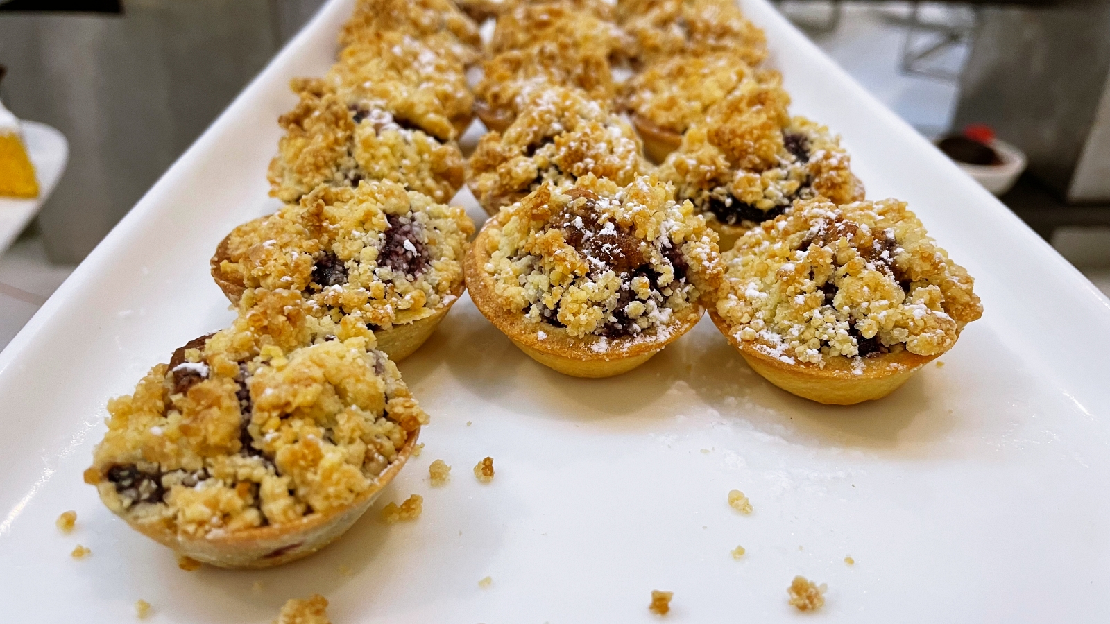 How to Make Blackcurrant Crumble Tartlets
