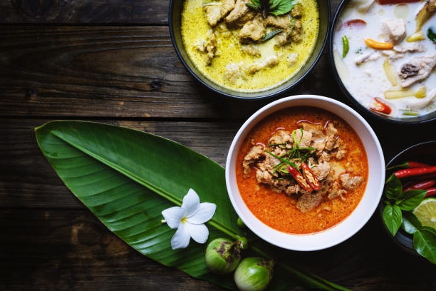 10 Best Dishes To Eat in Thailand