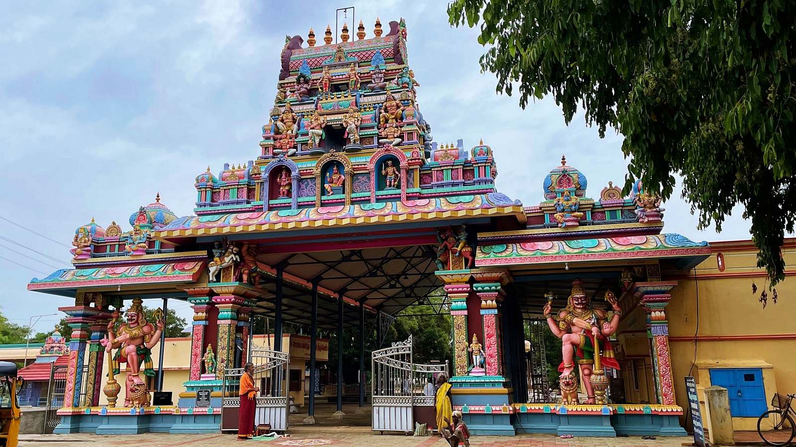 Solai Andavar Temple